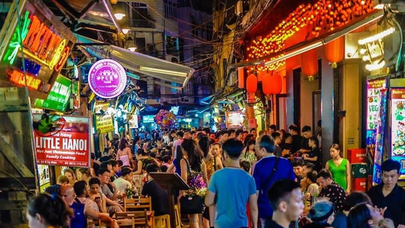 1 Day in Hanoi, Vietnam: Your Ultimate Guide for an Unforgettable Experience