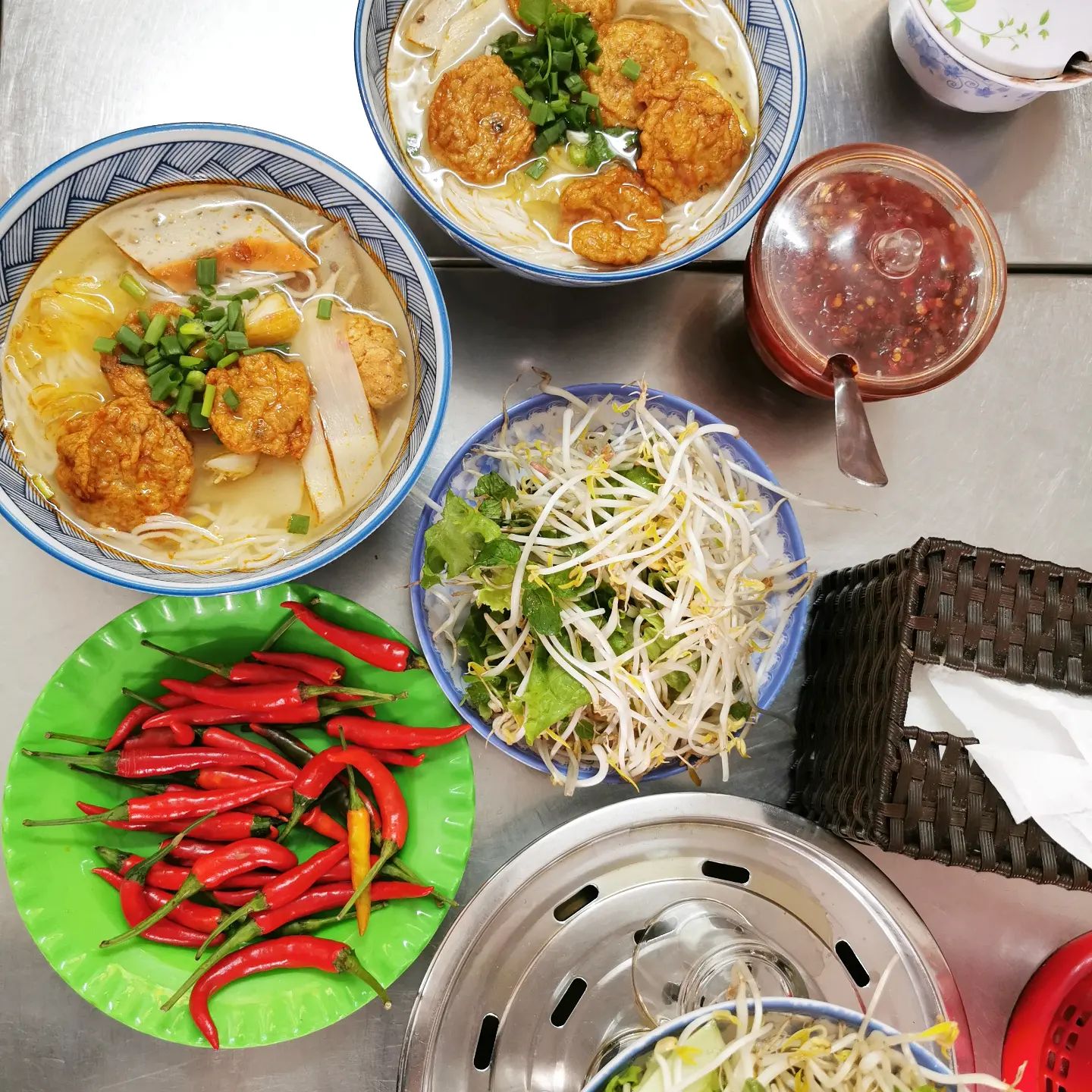 Cheap Food in Da Nang: A Culinary Guide to Vietnam&#8217;s Coastal Gem