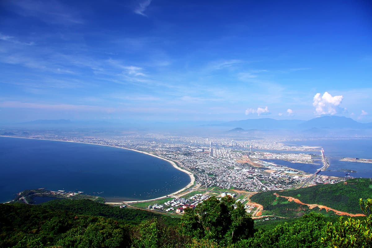 Cheap Holiday Tour Da Nang Hoa Vang District: Your Ultimate Guide to Exploring the Hidden Gems of Da Nang