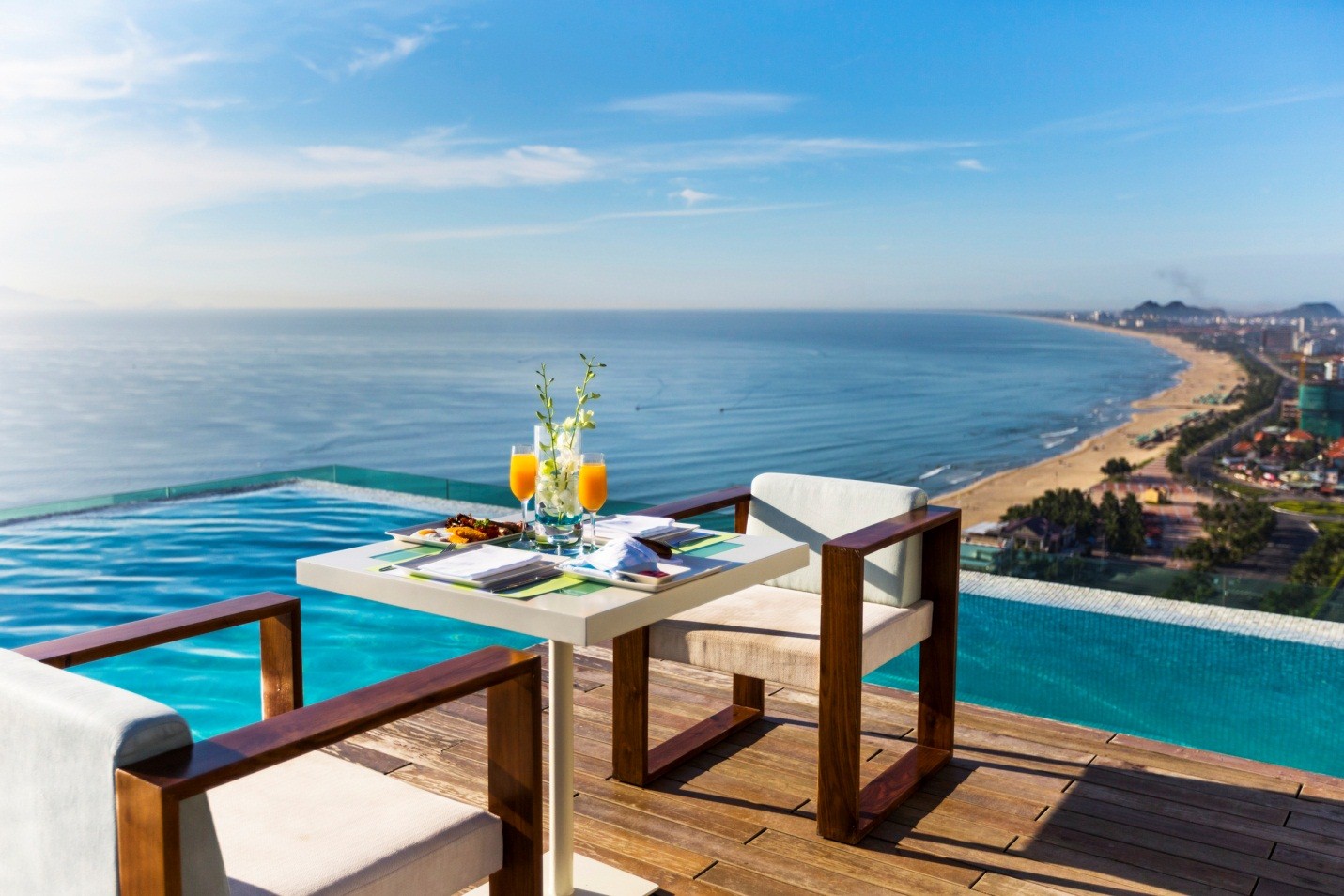 Cheap Travel Gadgets 2025 That Will Transform Your Adventures