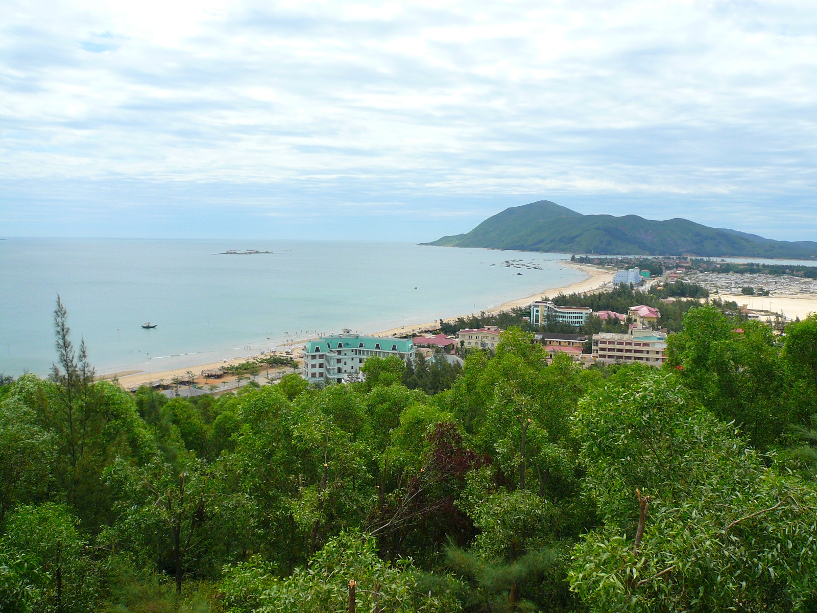Ha Tinh Province Travel – The Hidden Vietnamese Gem That’s Calling Your Name