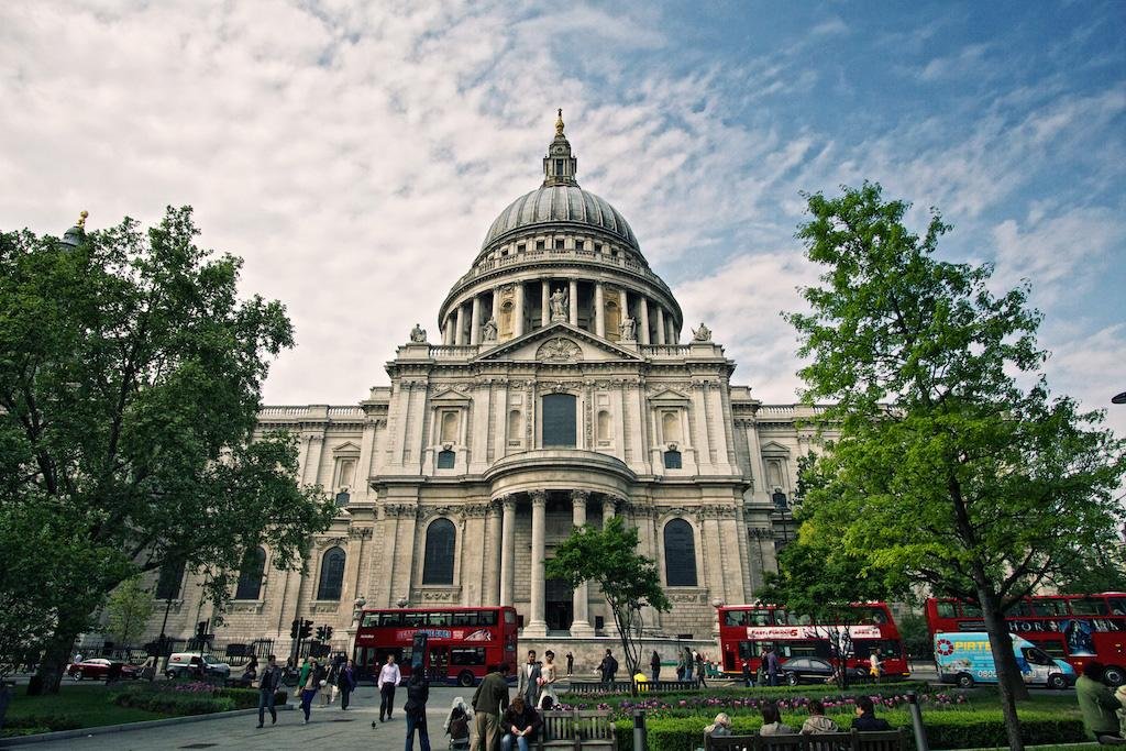 How to find free walking tours: Unlock the Secrets of Budget-Friendly City Adventures