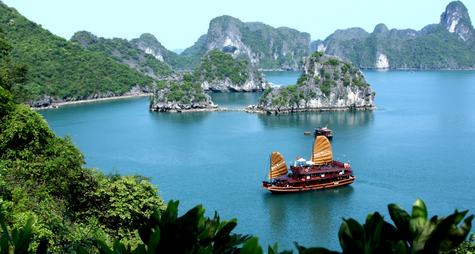 Quang Ninh Province Travel: Unlocking Vietnam’s Coastal Treasure